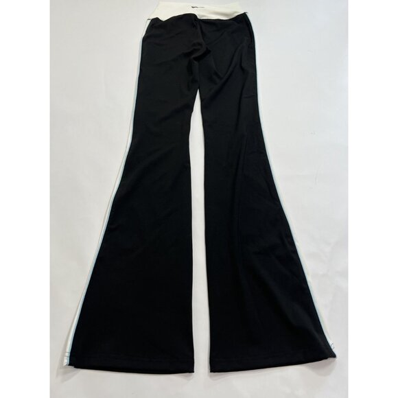 Sisters and Seekers PALOMA Yoga Pants in Black - Picture 4 of 5